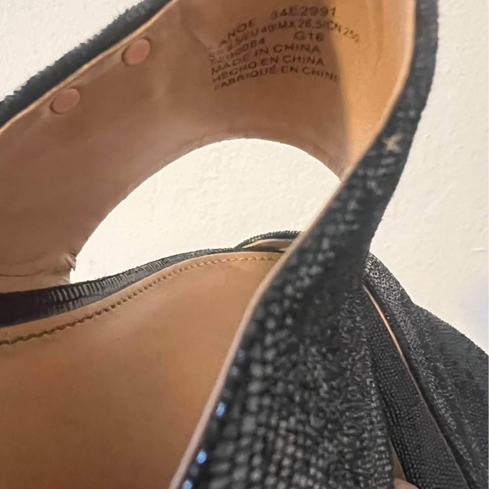 Calvin Klein Black Textured Heeled sandals – Size 9 - Picture 2 of 3